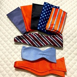 Bundle of 3 adjustable bow ties, 5 pocket squares.